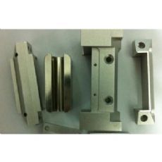 五金彈片 現代工業中不可或缺的精密彈性元件